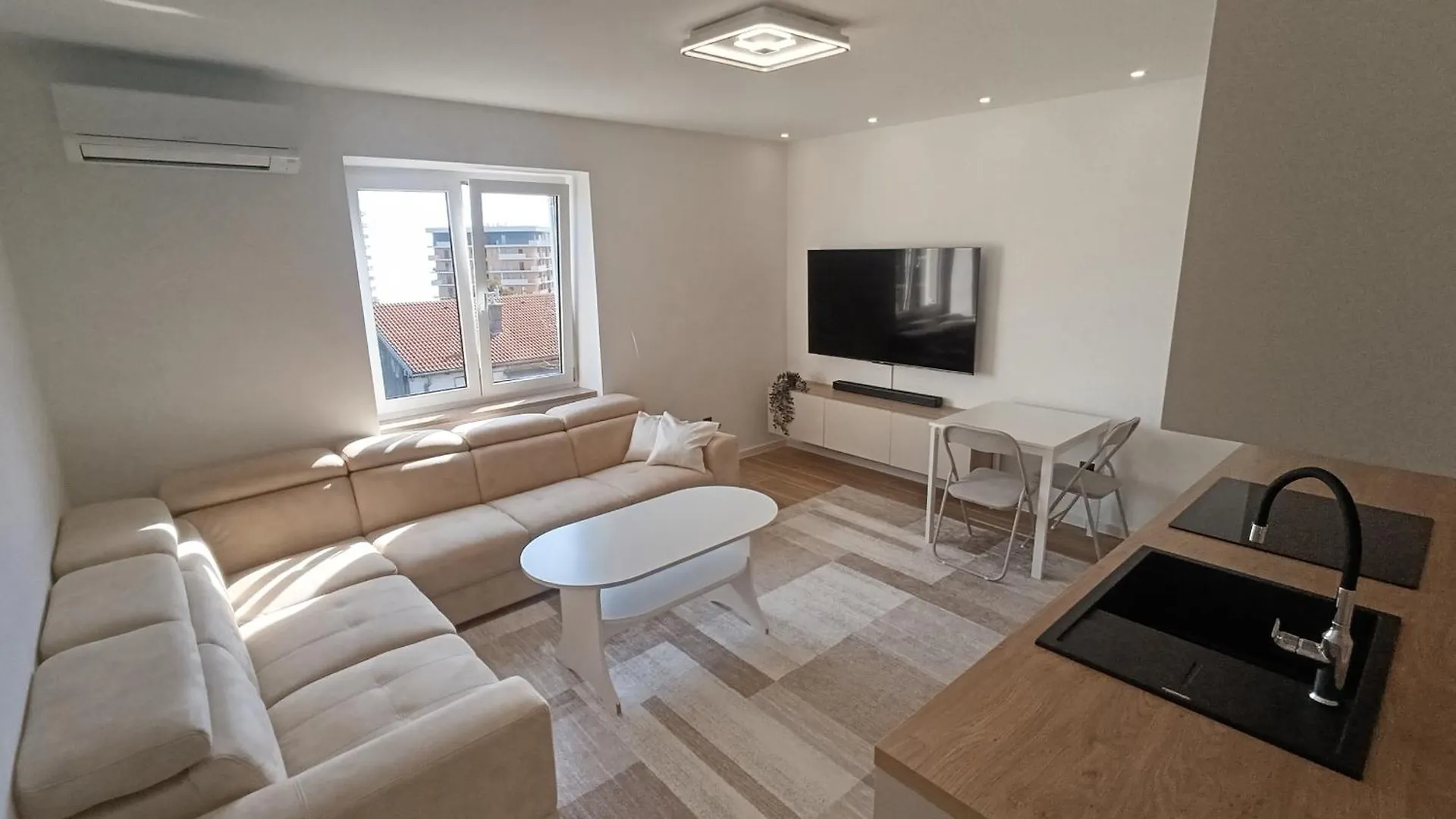 Apartment Omaro Rijeka